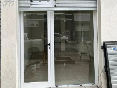 ALQUILER LOCAL COMERCIAL EN AV EVA PERON 1777 - LANUS ESTE
