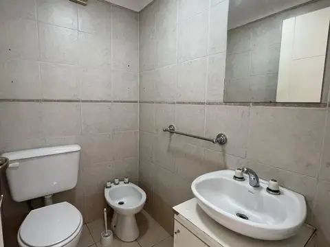 Departamento 4 ambientes con 3 baños