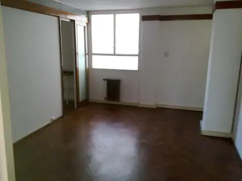 Oficina en Venta al Este