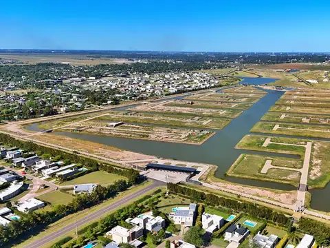 Terreno en Venta en Funes Lakes, USD 72.500