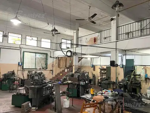 Galpon en Venta en Ituzaingo, USD 218.000