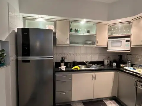 Casa en Alquiler en Nuestra Señora De Lourdes, USD 2.000