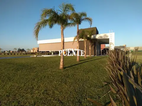 Horizontes al Sur fondo a la Laguna
