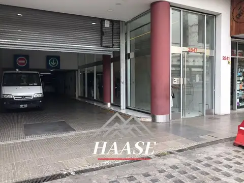 Av. Cabildo 2800 , Piso 7