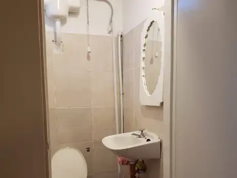 Gazeta de Buenos Aires 3900, Piso PB