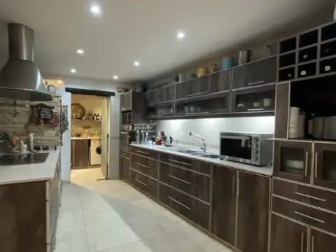 udaondo al 3200
