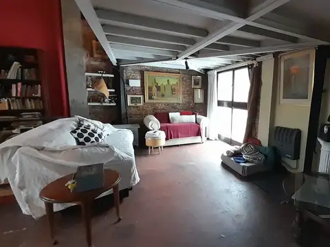 Depto Tipo Casa en Alquiler de 2 ambientes