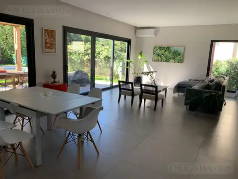 Casa en Alquiler Temporal A Estrenar