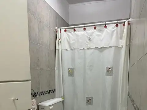 Ituzaingo Sur muy buena ubicacion Impecable americana