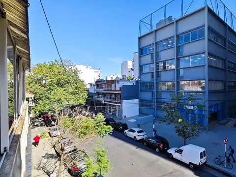 Av Jonte 3800, Piso 2