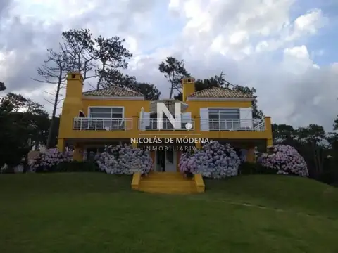 Casa en Venta en La Barra, USD 850.000