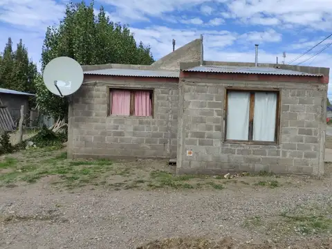 VENTA CASA EN LOS ANTIGUOS