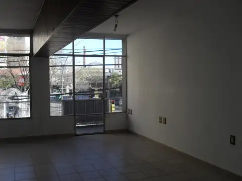 Casa en Alquiler en Arroyito, $ 600.000