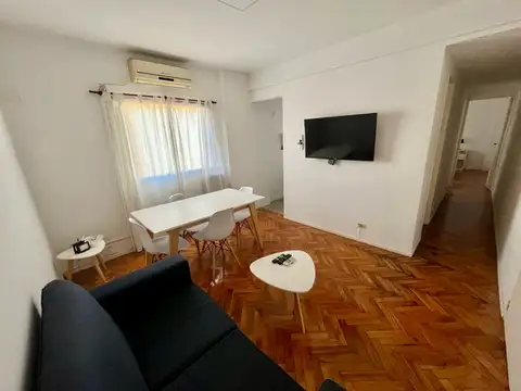 DEPTO 3 AMB FRENTE AL H ITALIANO, IDEAL ESTRUDIANTES O INVERSION 