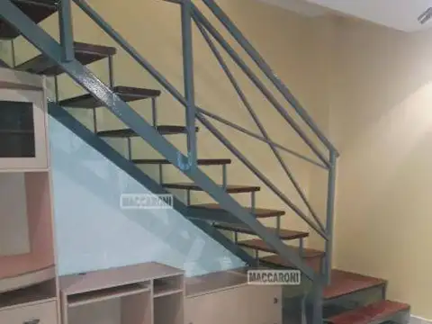 Depto Tipo Casa en Alquiler de 2 ambientes