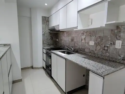Departamento en Alquiler en Urquiza R, $ 600.000