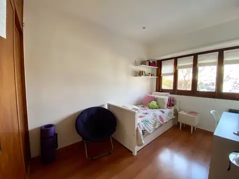 Depto Tipo Casa en Venta con 1 cocheras