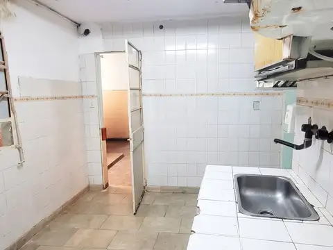 Galpon en Alquiler en Villa Ortuzar, $ 2.200.000