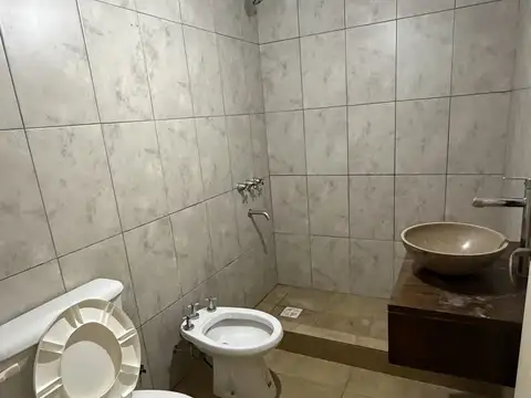 Departamento en Alquiler en Pablo Nogues, $ 390.000