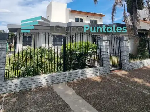 Casa en Venta de 5 dormitorios