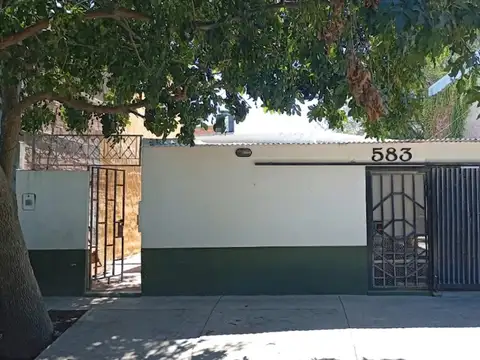 Venta | Casa y 2 Departamentos | Capitán Bermúdez | Barrio Celulosa