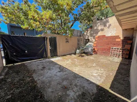 Venta terreno con construcción avanzada al 50%