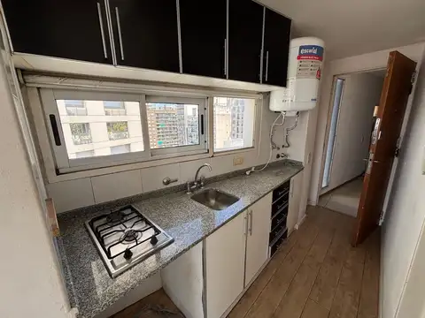 Venta de Monoambiente con Terraza Exclusiva, Centro, Rosario