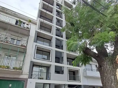 VENTA LOCAL 35.80 M2  Chorroarin 662 PARQUE.CHAS