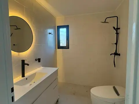 Venta de Casa 4 ambientes en Santa Elena, Pilar