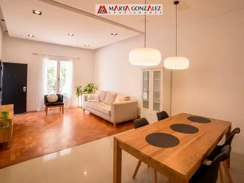 Casa 4 ambientes con 2 baños
