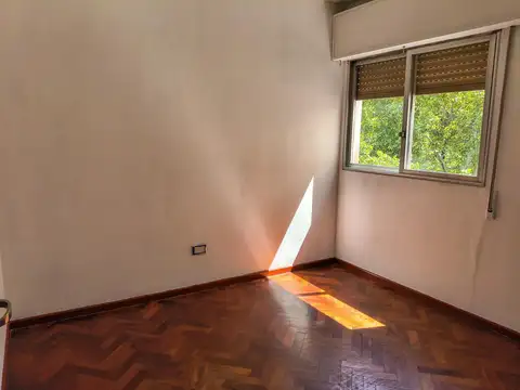 Departamento en Alquiler en Primera Sección, $ 630.000