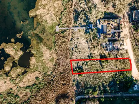 Terreno en Venta en Montoya, USD 890.000
