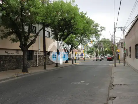 Casa En Venta Macro Centro