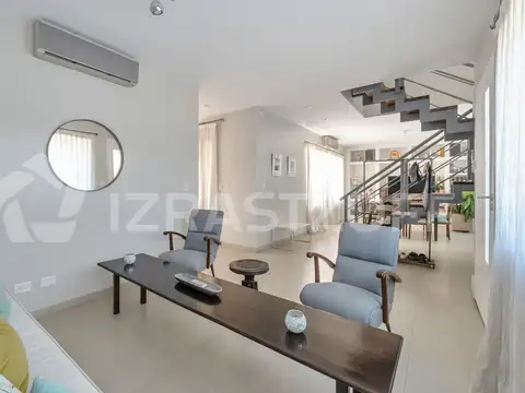 Casa en Alquiler de 3 dormitorios