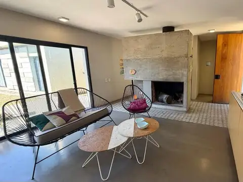 Casa en Venta en Praderas De San Lorenzo, USD 284.000