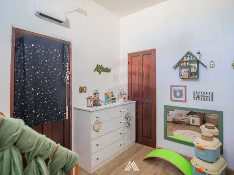 VENTA CASA 3 DORMITORIOS Y BARBACOA CERRO