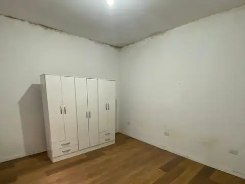 Benjamin Franklin 200, Piso PB