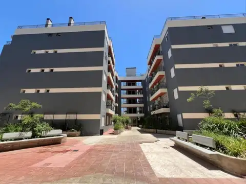 Avenida Vélez Sarsfield 1800