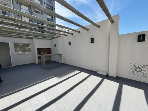 Pasillo de 2 dorm más comodín en PA