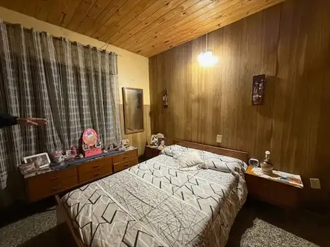 VENTA CASA 5 AMB LANUS ESTE! APTA DOS FAMILIAS