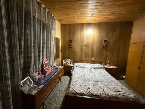 Depto Tipo Casa en Venta 52 años