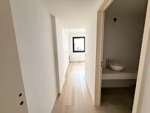 Super 3 ambientes con balcón y amenities en Caballito