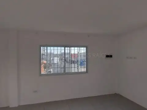 Oficina en Alquiler en Canning, $ 700.000