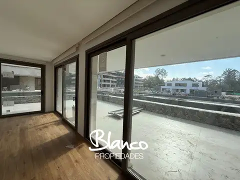 Departamento en Venta con 1 cochera