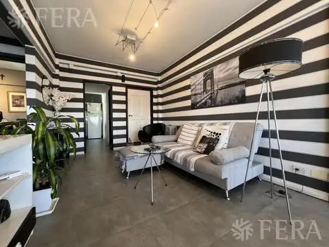 Venta departamento de 3 ambientes con balcón en Sarandi