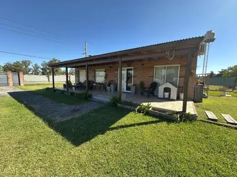 Venta de Casa con Gran Lote - Guernica