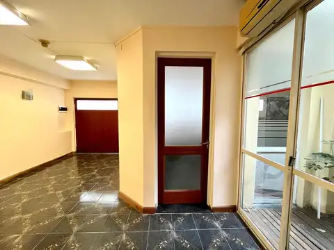 Oficina en Venta 25 años
