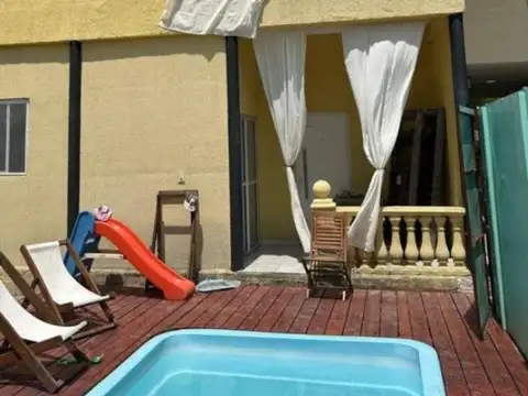 Casa en Alquiler de 4 dormitorios