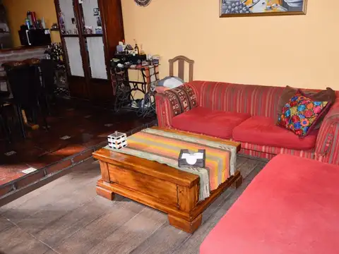 Depto Tipo Casa en Venta 51 años