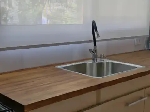 Depto Tipo Casa 4 ambientes con 2 baños